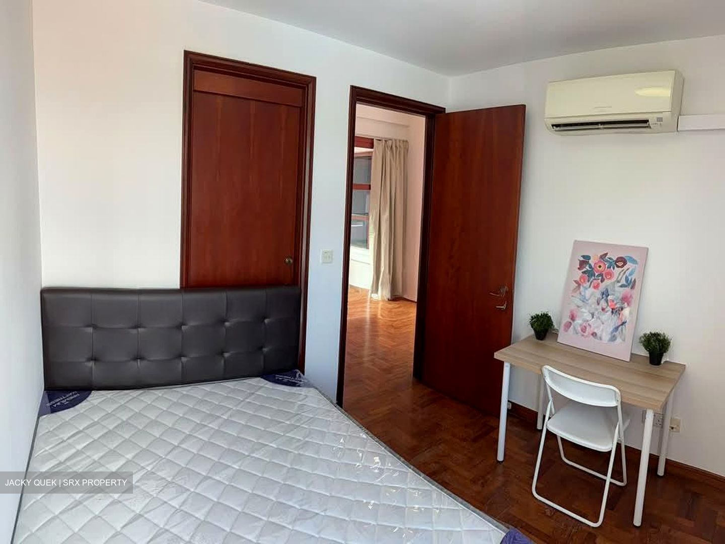 Tanah Merah Green (D16), Terrace #564849441